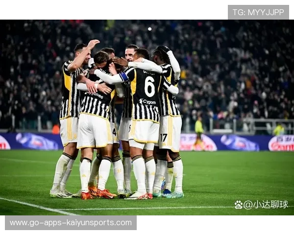 尤文图斯4-1大胜帕尔马，弗拉霍维奇禁区内连入两球梅开二度